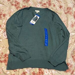 Women’s Lucky Brand v-neck Sweater in color Sea Pine